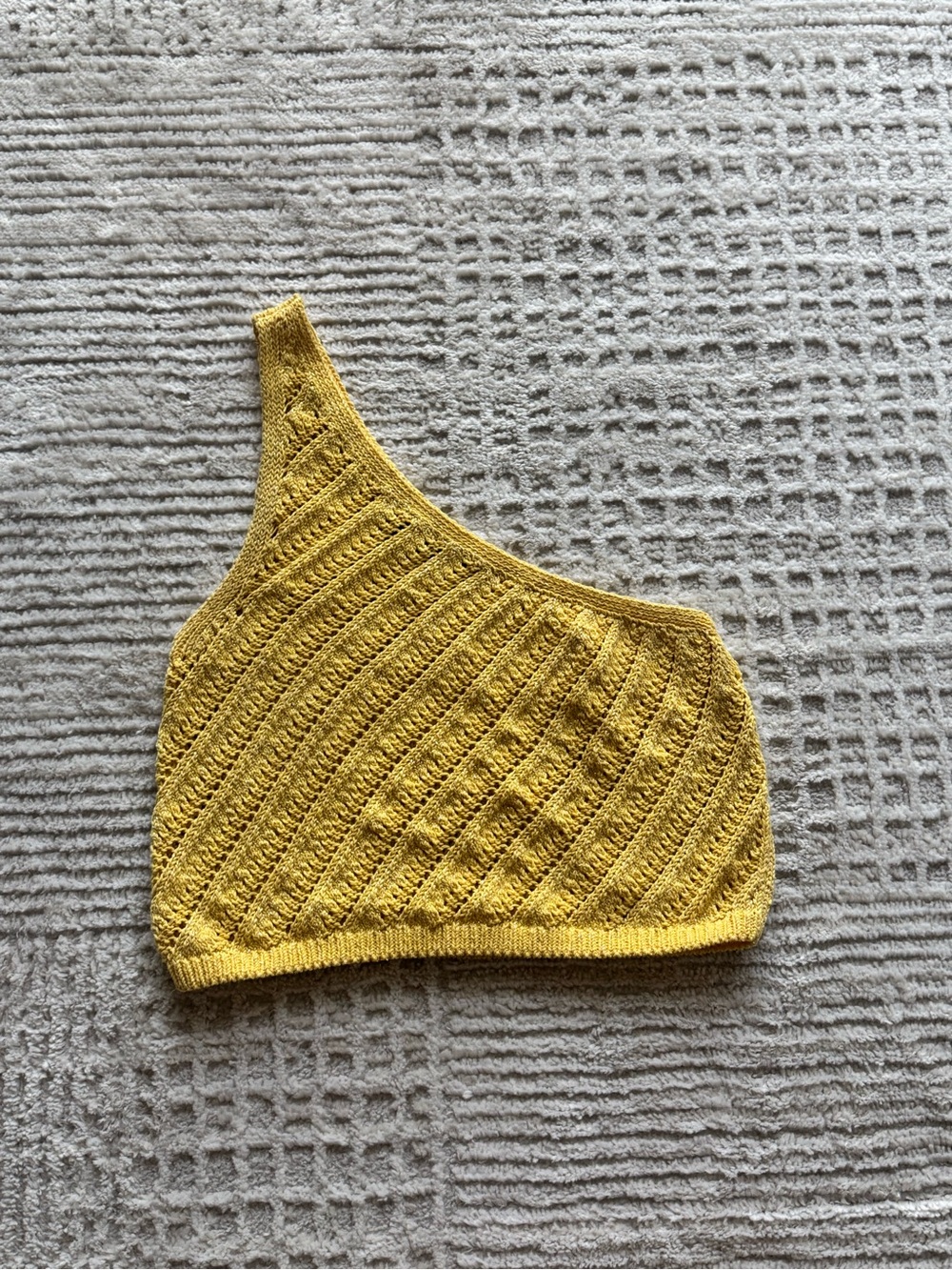 stradivarius Yellow One-Shoulder Knit Crop Top